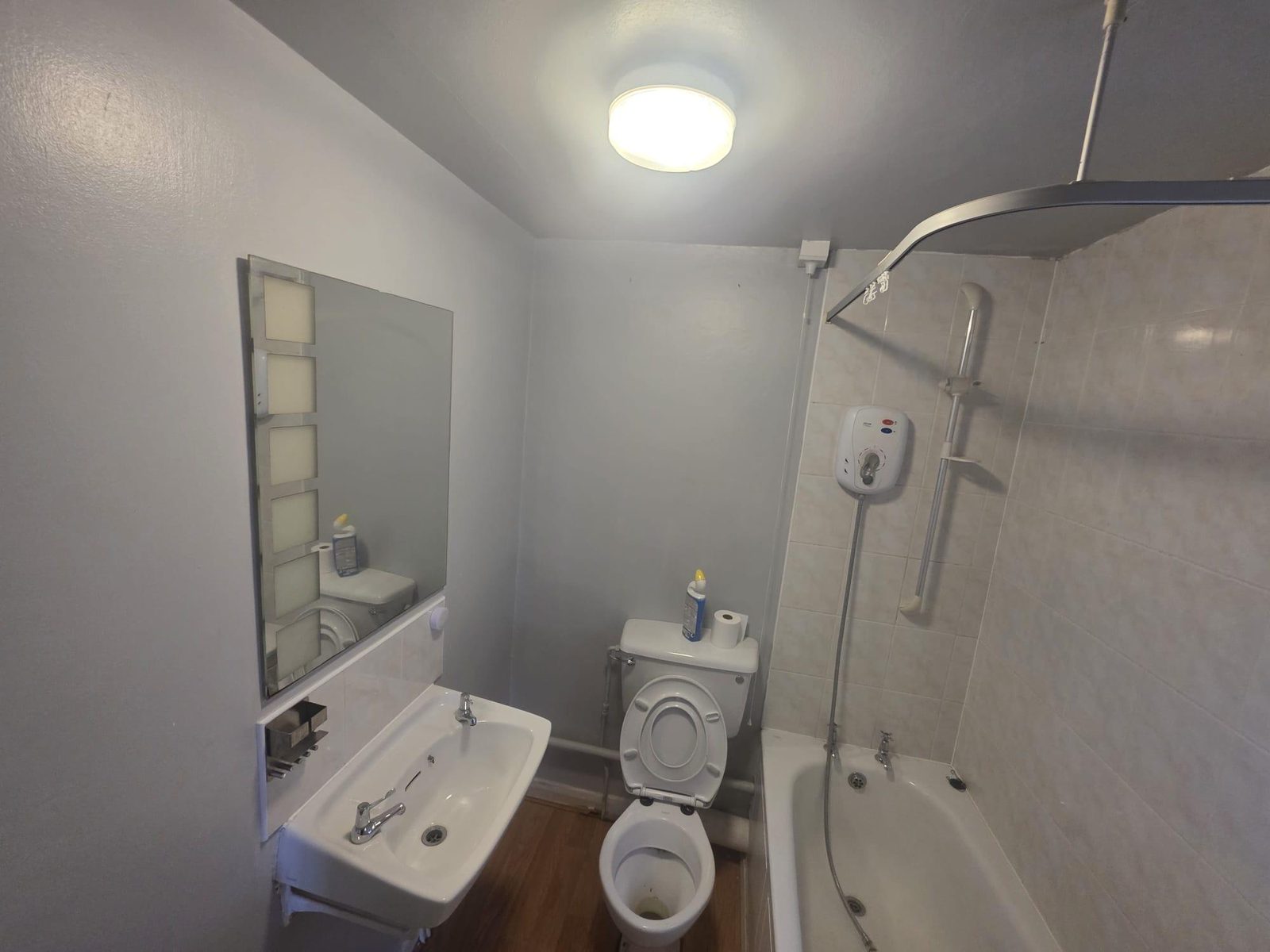 Bathroom before refurbishment work